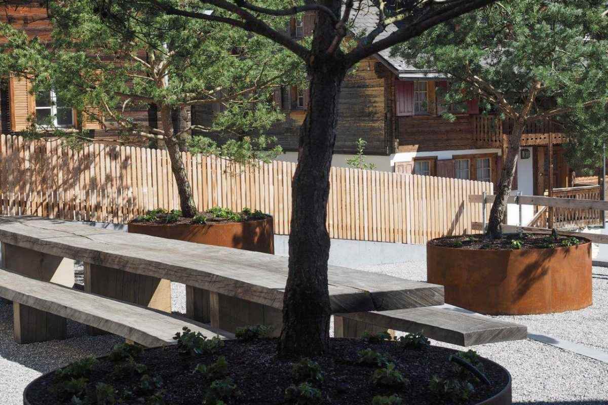 Morissen Nebel Thomas Rösler Landschaftsobjekte aus massiver Eiche